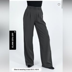 Elegant Women's Gray Wide-Leg Pants